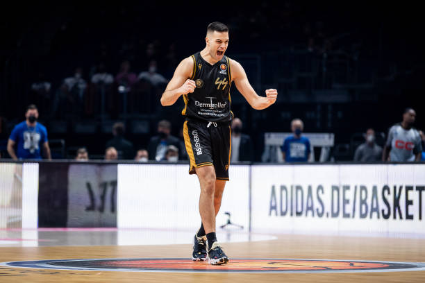 国体育在小 国体育在小