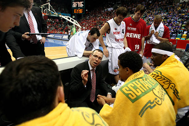 赛中占据重 赛中占据重