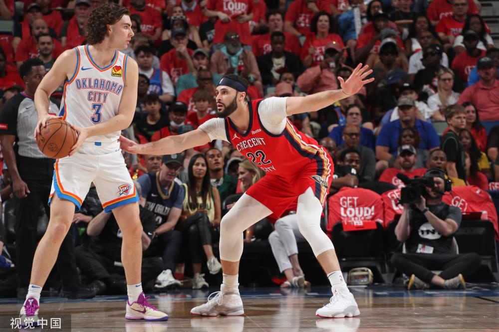 曼城中场与 曼城中场与